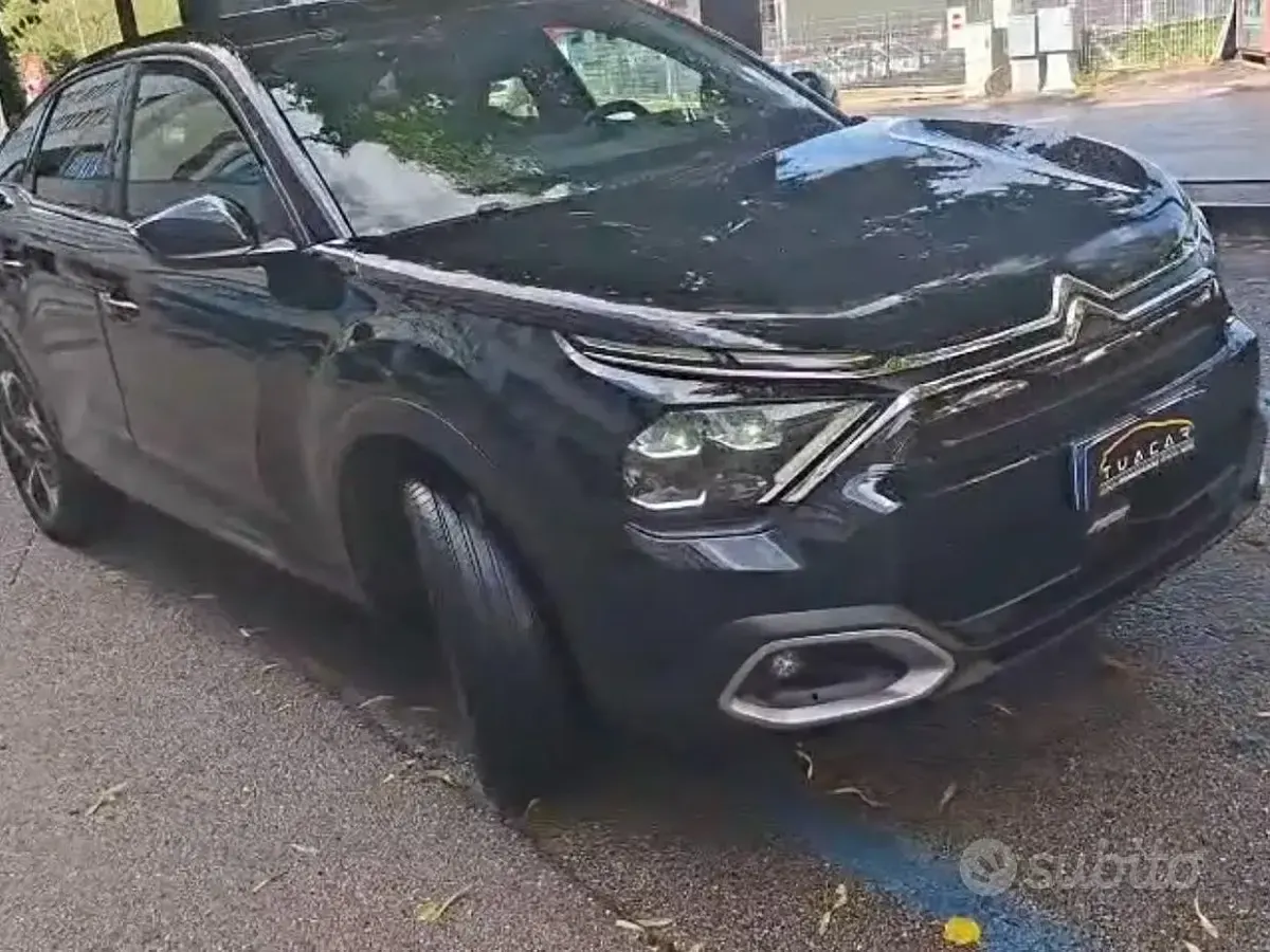 Usata Citroën C4 Feel 110 CV (80 kW) 2022 Nero Berlina