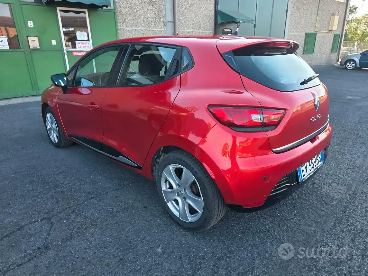 Usata Renault Clio IV 90 CV (66 kW) 2014 Rosso Berlina