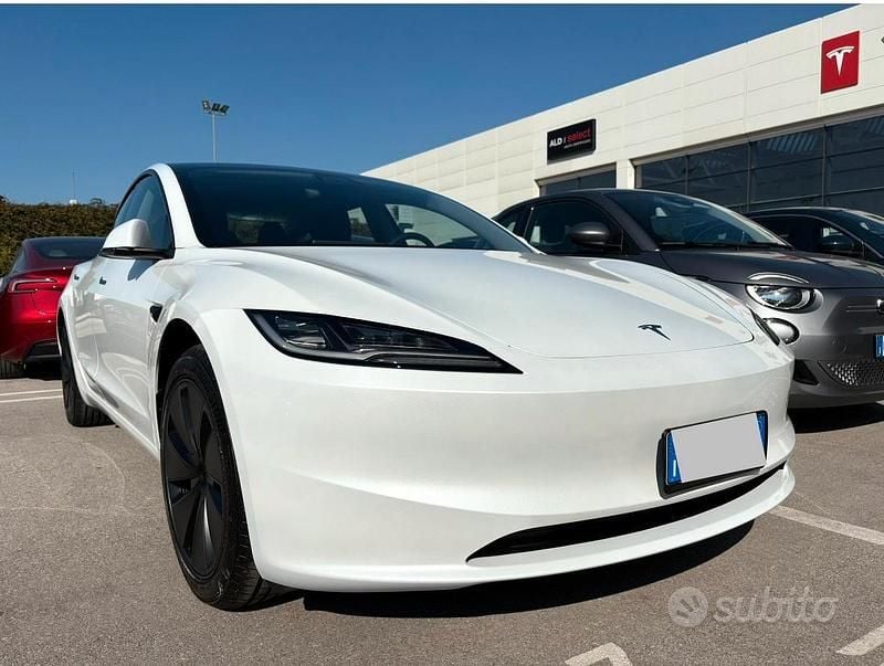 Usata Tesla Model 3 208 kW (283 CV) 2025 Berlina