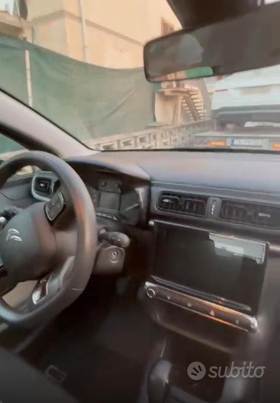 Usata Citroën C3 PureTech 2021 Verde Utilitaria