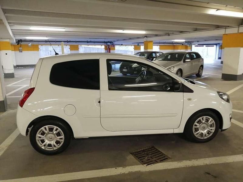 Usado Renault Twingo 75 HP (55 kW) 2012 Citadino