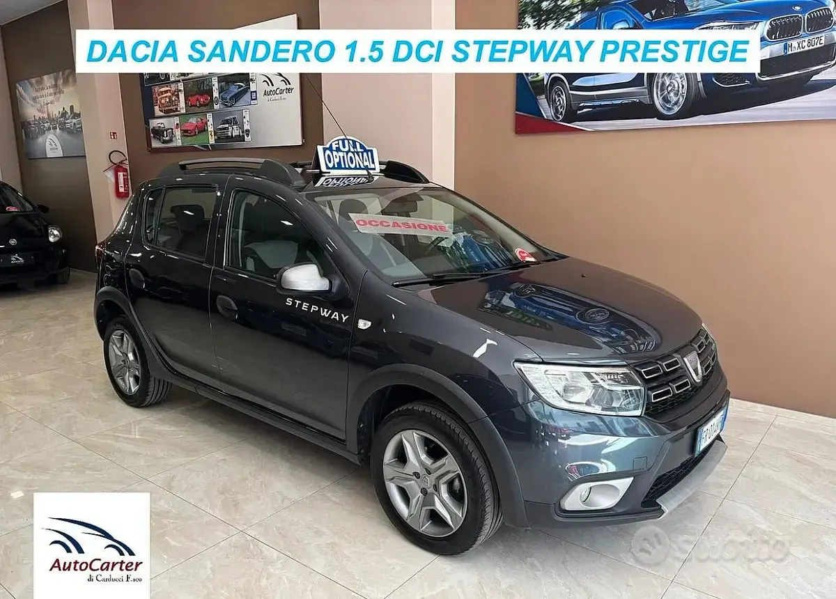 Usata Dacia Sandero Stepway 90 CV (66 kW) 2018 Grigio Berlina