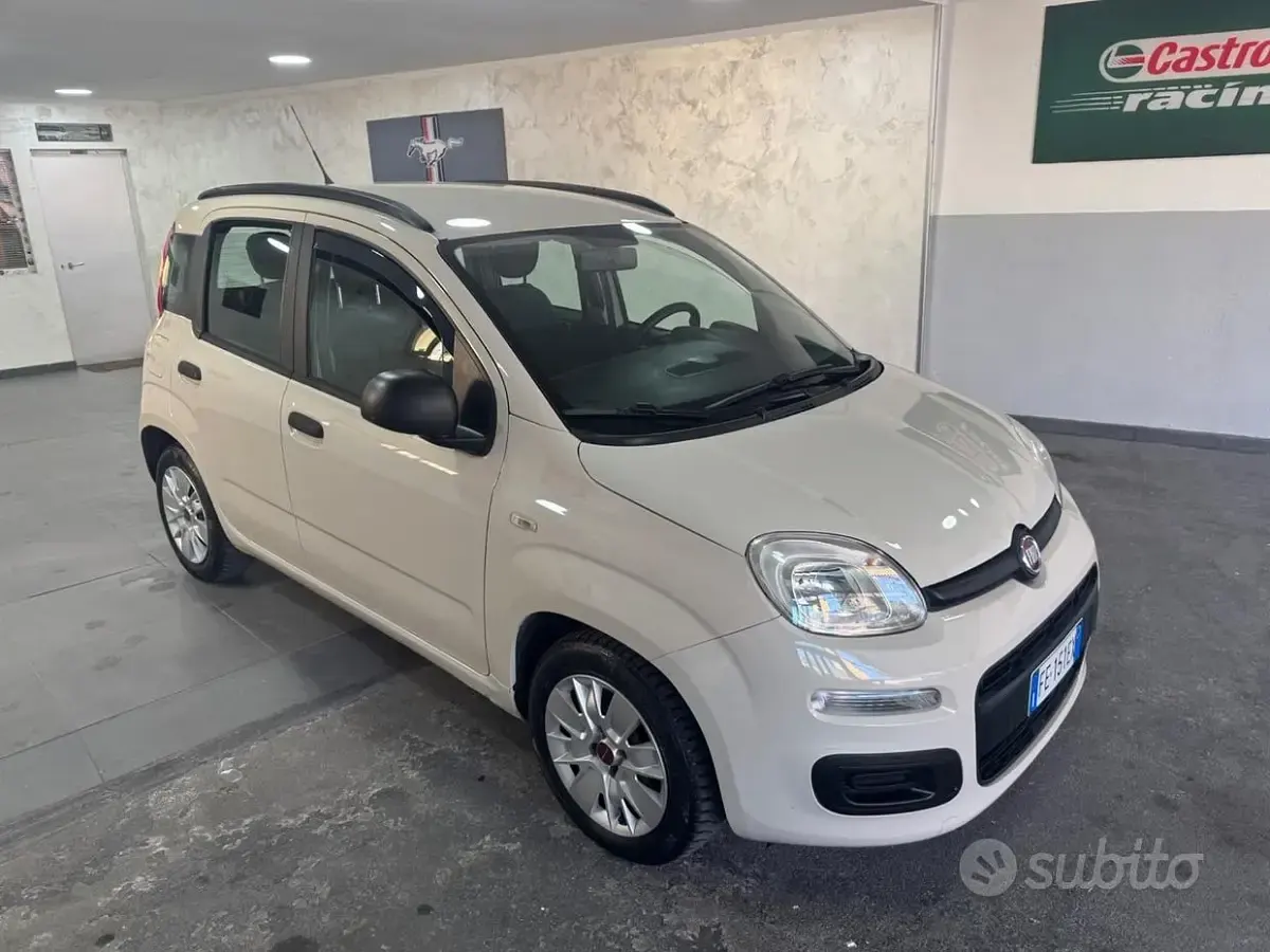 Usata Fiat Panda Lounge 69 CV (50 kW) 2016 Beige Utilitaria