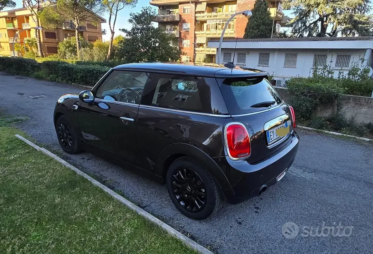 Usata Mini Cooper 2015 Utilitaria