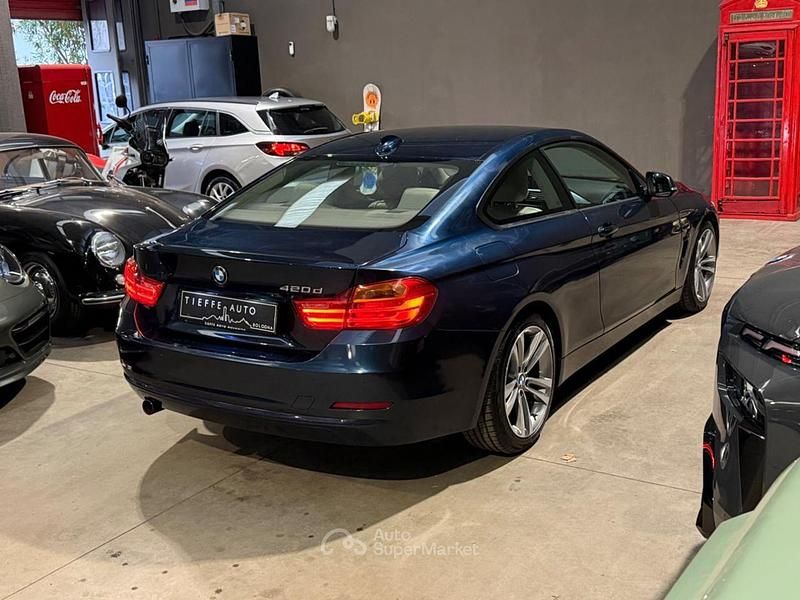 Usata BMW 420 Coupé Sport Line 190 CV (139 kW) 2015 Blu metallizzato Coupé