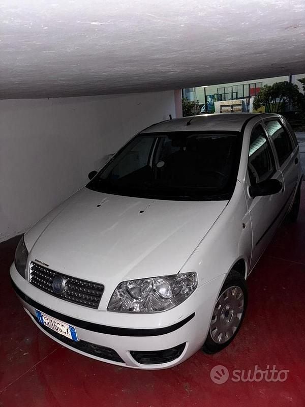 Usata Fiat Punto 2008 Bianco Berlina