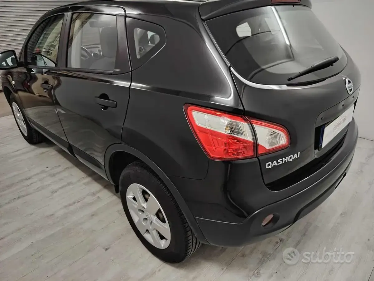 Usata Nissan Qashqai Acenta 110 CV (80 kW) 2013 Nero SUV