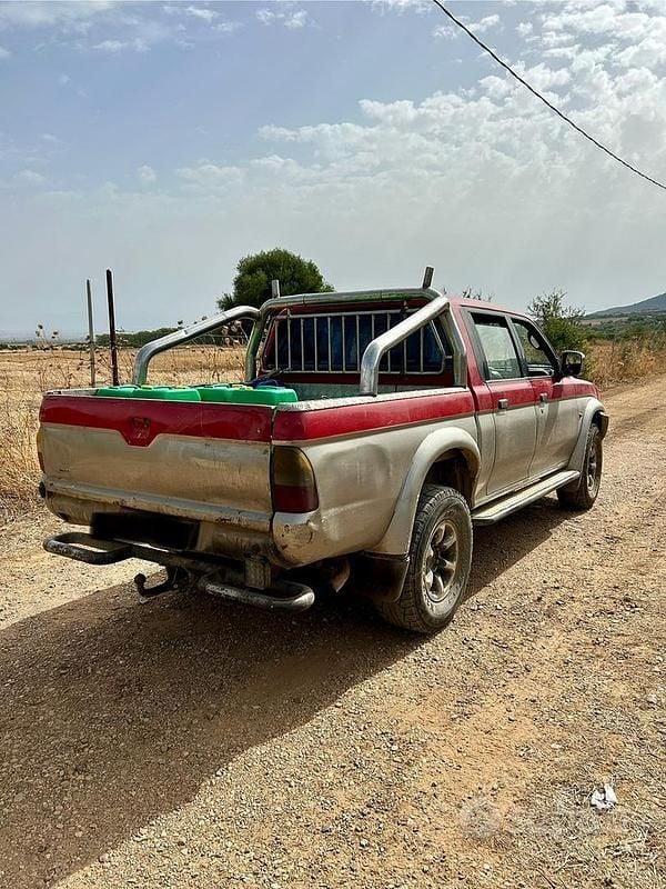 Usata Mitsubishi L200 87 CV (63 kW) 1996 Pick-up