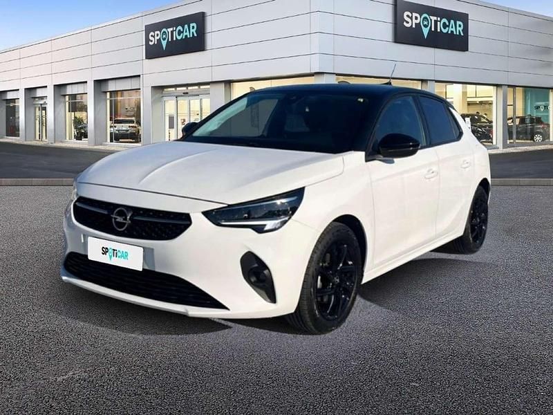 Bianca Usata 2022 Opel Blitz Edition Tre volumi | 12.900 € - Immagine 1/4