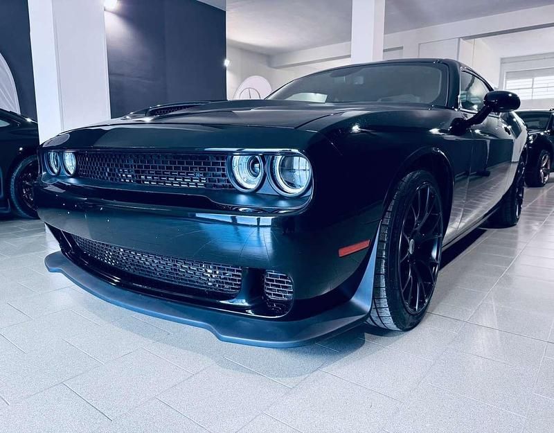 Usata Dodge Challenger 492 CV (361 kW) 2022 Nero Coupé