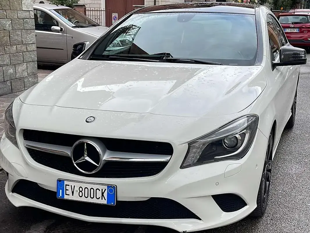 Usata Mercedes CLA220 170 CV (125 kW) 2014 Coupé