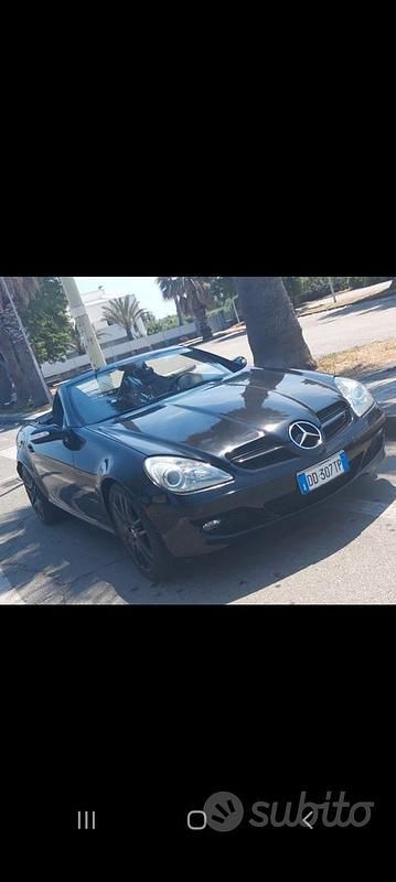 Usata Mercedes SLK200 163 CV (119 kW) 2007 Nero Cabrio