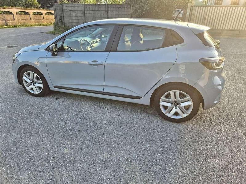 Occasion Renault Clio V Evolution 91 PK (66 kW) 2024 Sedan
