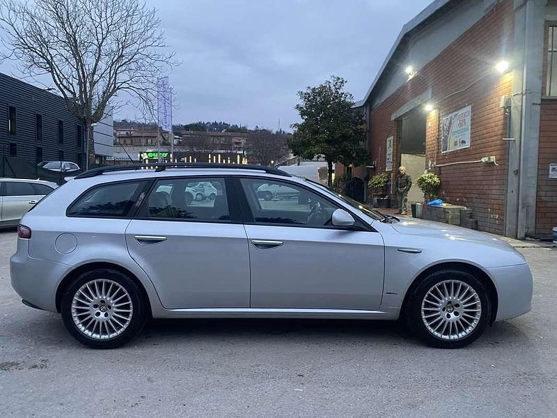 Usata Alfa Romeo 159 Exclusive 150 CV (110 kW) 2007 Grigio Station wagon