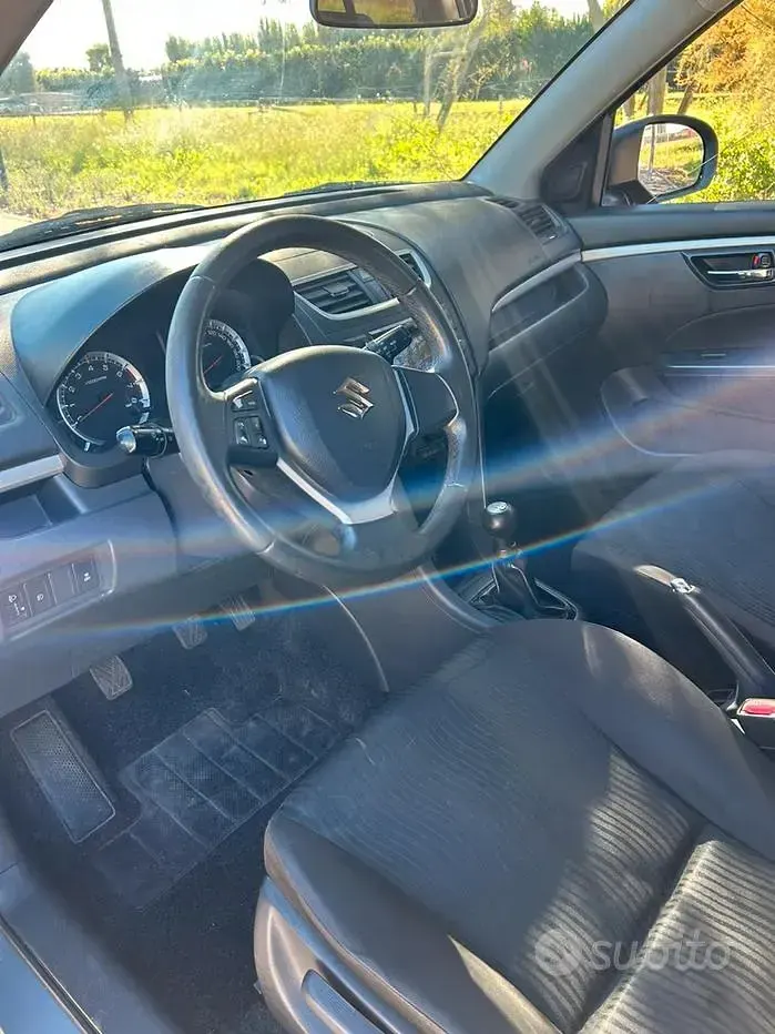 Usata Suzuki Swift 94 CV (69 kW) 2013 Utilitaria