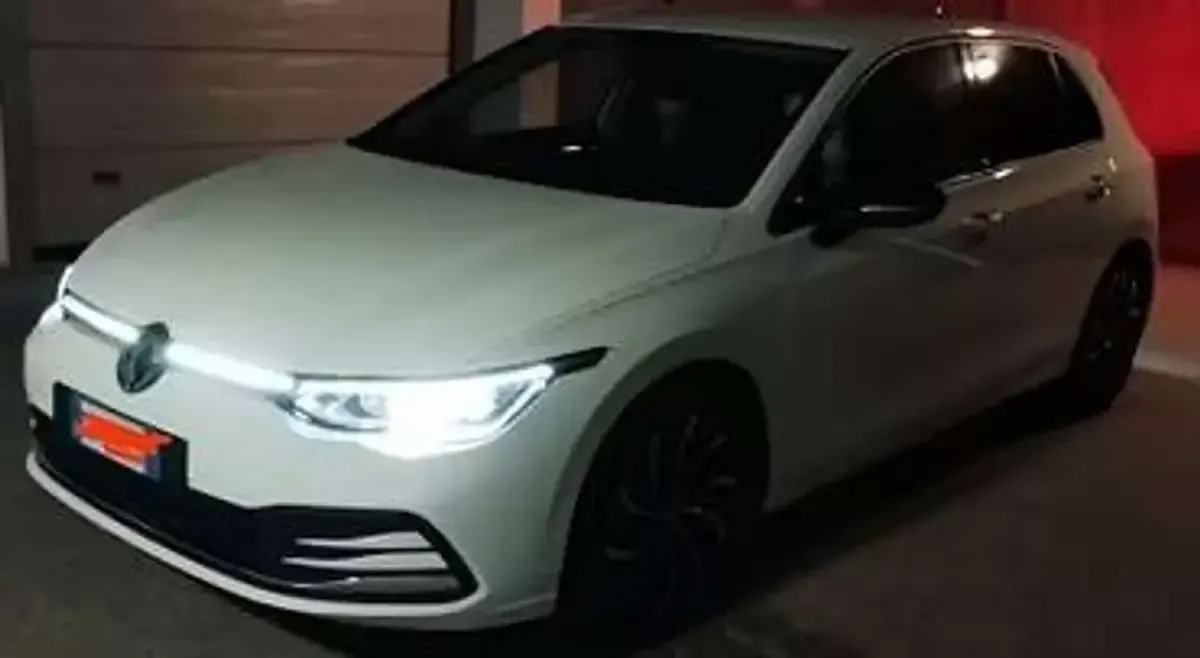 Usata VW Golf VIII Style 116 CV (85 kW) 2022 Bianco Berlina