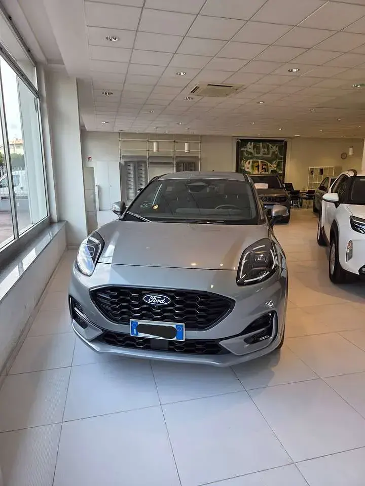 Usata Ford Puma ST-Line 125 CV (91 kW) 2025 Grigio SUV