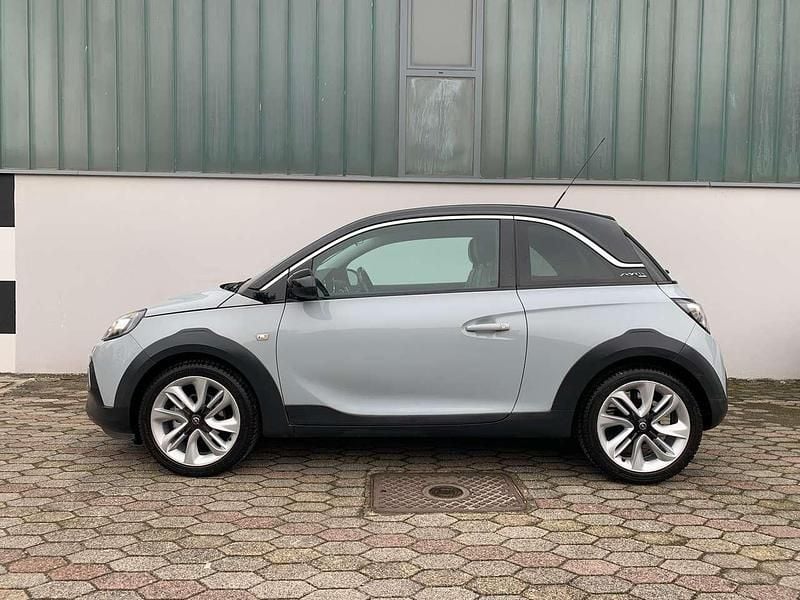Usata Opel Adam Rocks 69 CV (50 kW) 2016 Grigio Utilitaria