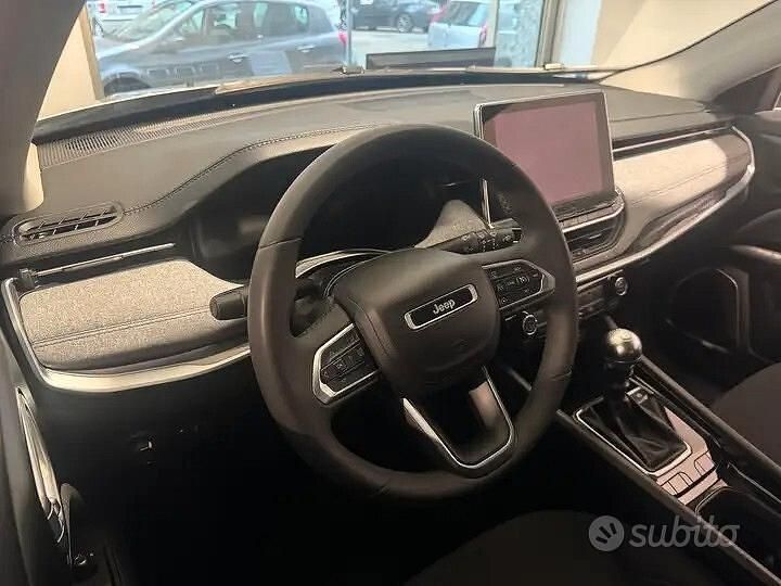 Usata Jeep Compass Longitude 131 CV (96 kW) 2022 Argento SUV