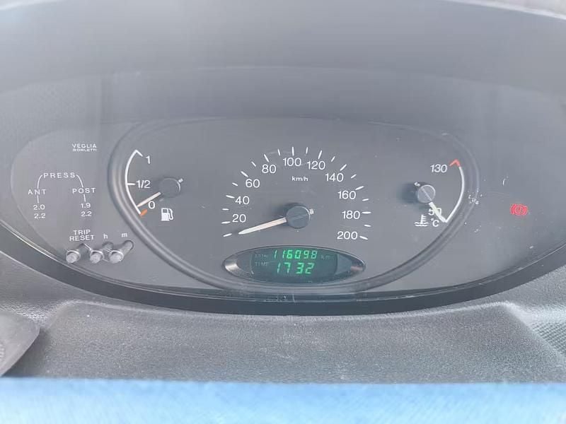 Usata Lancia Ypsilon 59 CV (43 kW) 2002 Verde Utilitaria