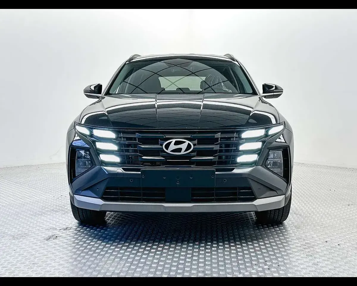 Nuova Hyundai Tucson 179 CV (131 kW) 2026 Abyss black pearl SUV