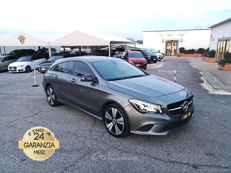 Usata Mercedes CLA200 Premium 136 CV (100 kW) 2019 Grigio Station wagon
