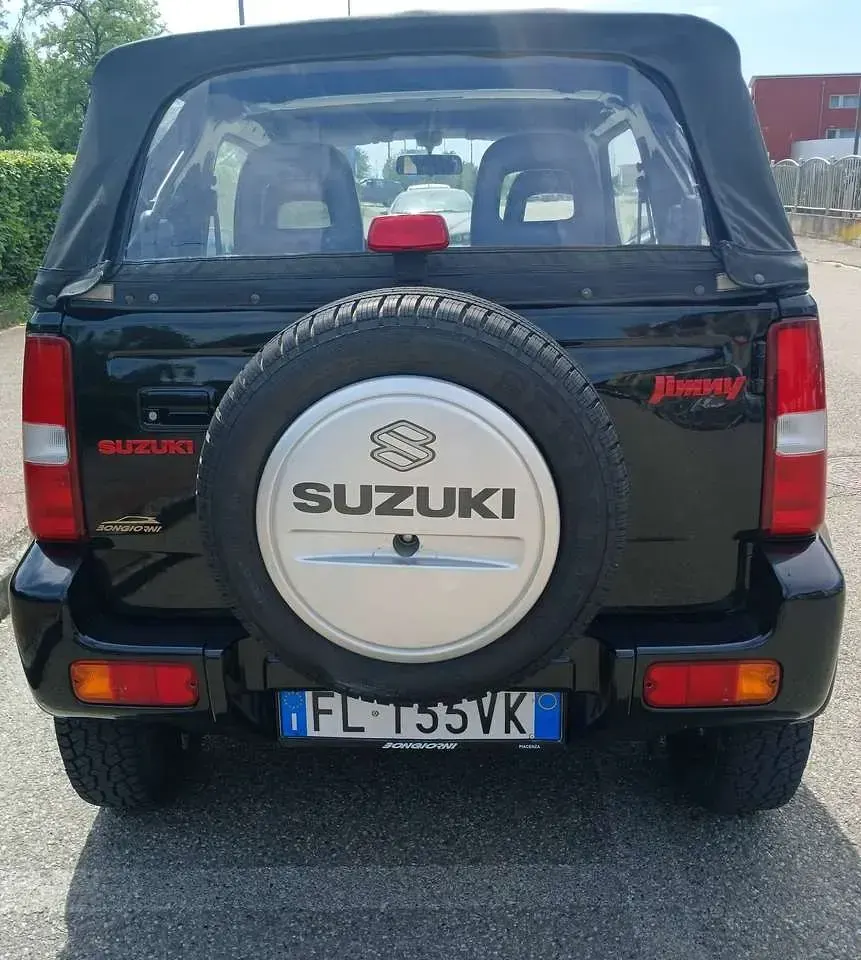 Usata Suzuki Jimny 80 CV (58 kW) 2004 Vernice pastello SUV