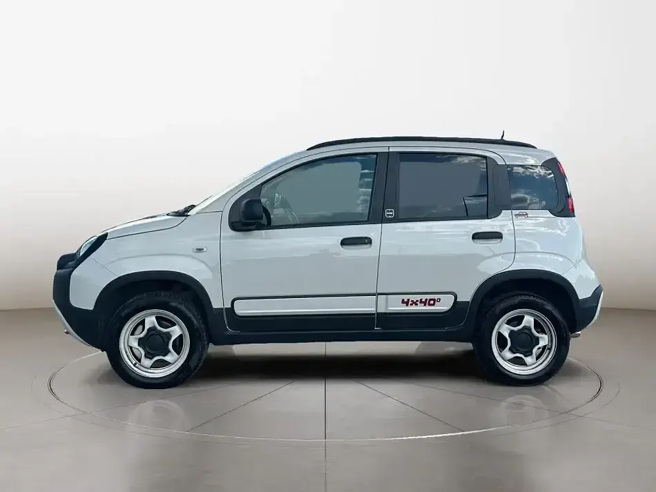 Usata Fiat Panda Cross Cross 85 CV (62 kW) 2023 Utilitaria