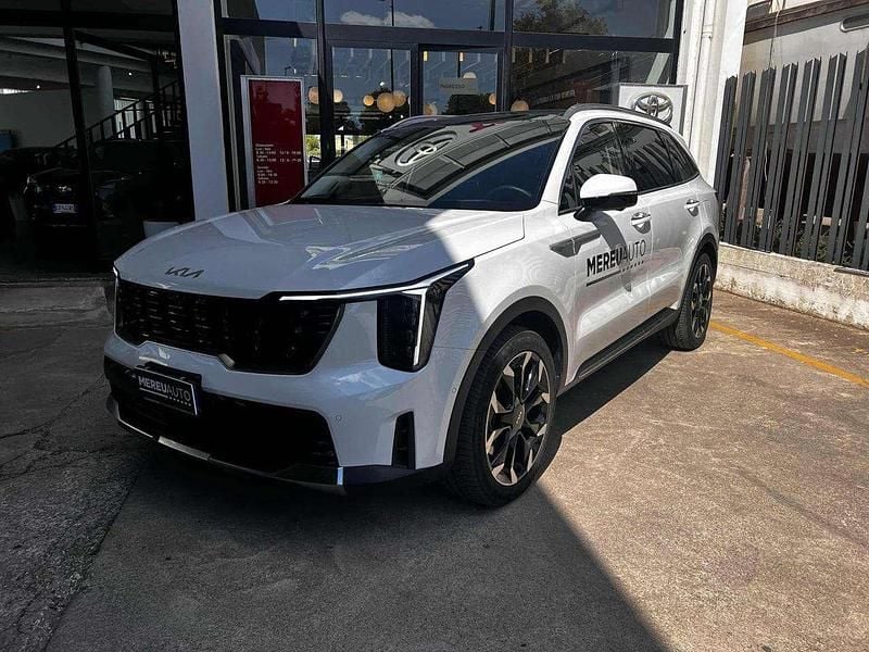 Bianco Usata 2024 Kia Sorento SUV | 45.900 € (Ottimo prezzo) - Immagine 1/4