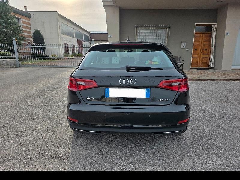 Usata Audi A3 Ambition 110 CV (80 kW) 2015 Nero Berlina