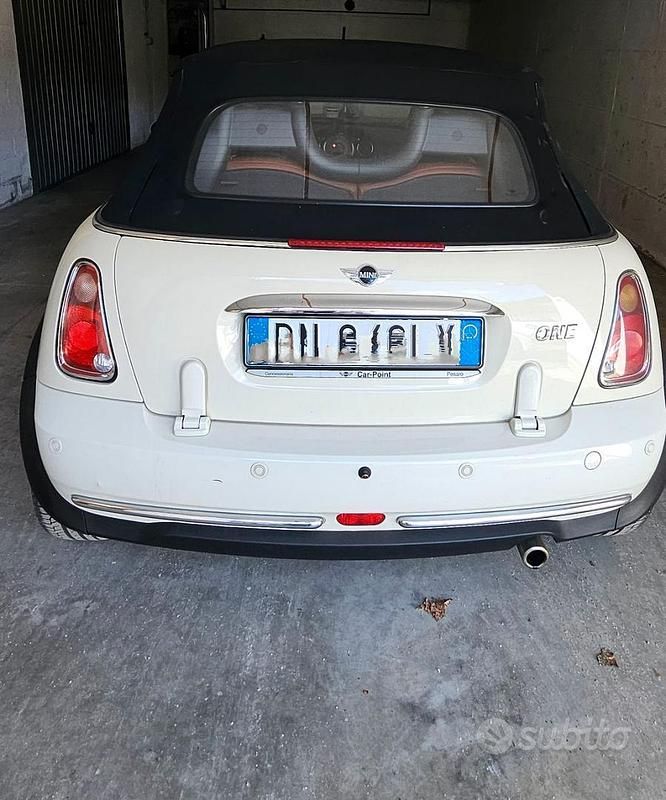 Usata Mini Cooper Cabriolet 90 CV (66 kW) 2008 Bianco Cabrio