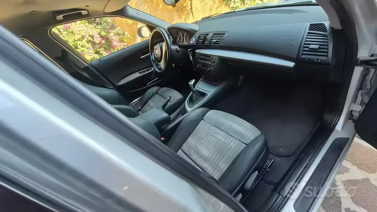 Usata BMW 120 163 CV (119 kW) 2005 Grigio Utilitaria