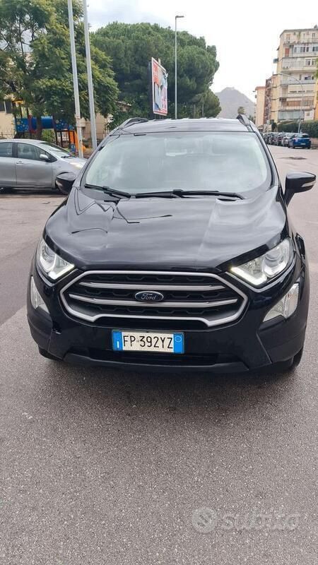 Nero Usata 2018 Ford Ecosport ST-Line SUV | 12.000 € (Cara) - Immagine 1/4