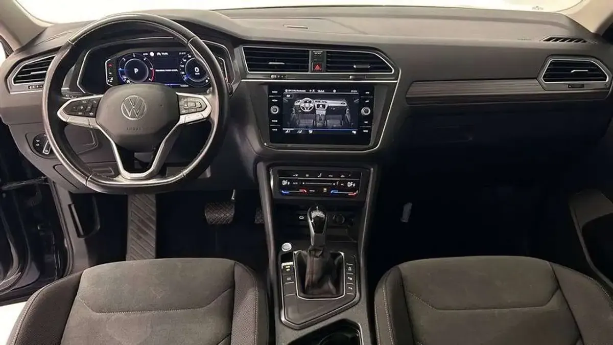 Usata VW Tiguan Allspace Elegance 150 CV (110 kW) 2022 Deep black perlato SUV