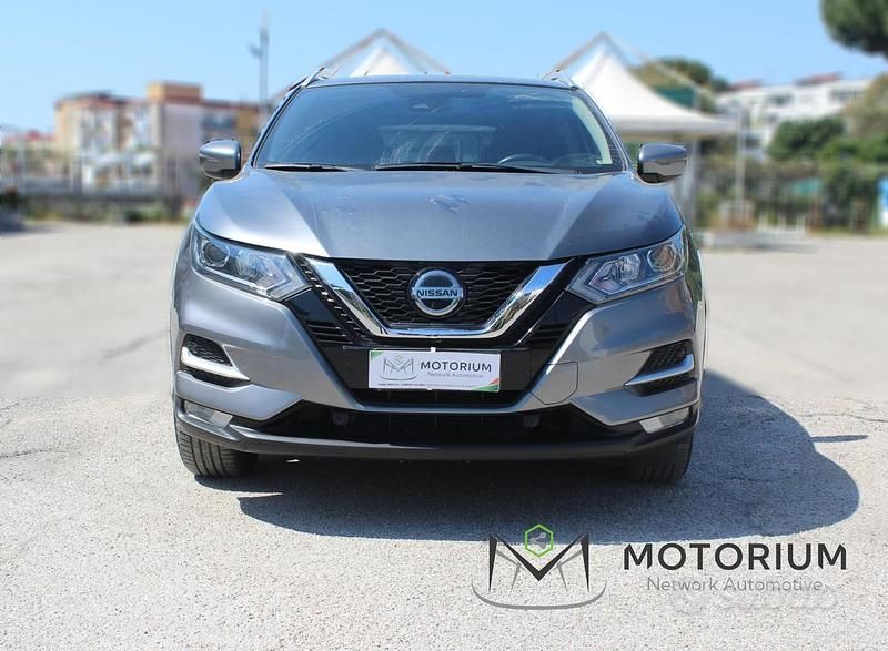 Usata Nissan Qashqai Tekna+ 116 CV (85 kW) 2020 Grigio SUV