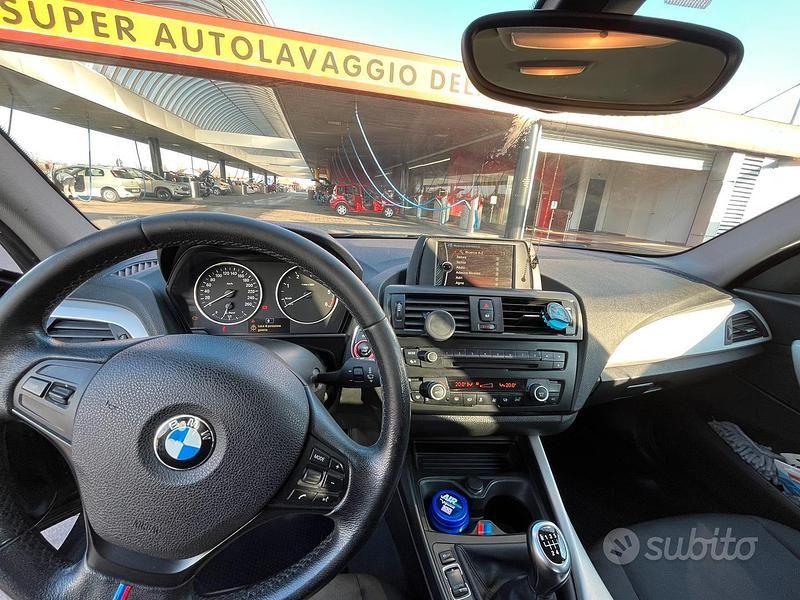 Usata BMW 114 Sport Line 95 CV (69 kW) 2014 Nero Utilitaria