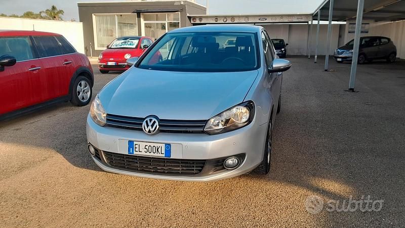 Usata VW Golf VII Highline 104 CV (76 kW) 2012 Grigio Berlina