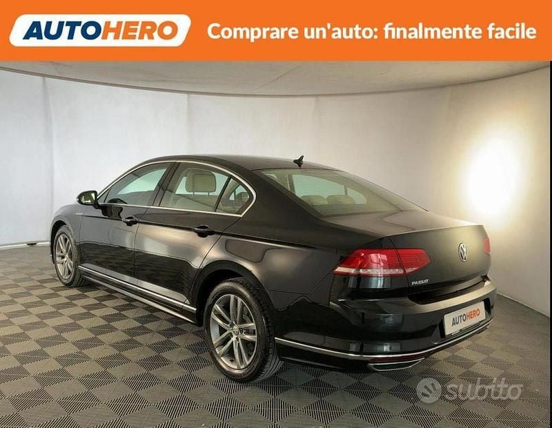 Usata VW Passat Business 150 CV (110 kW) 2018 Nero Berlina