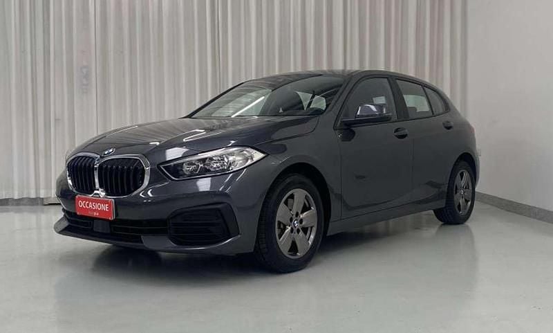 Usata BMW 118 Advantage 150 CV (110 kW) 2021 Grigio Utilitaria