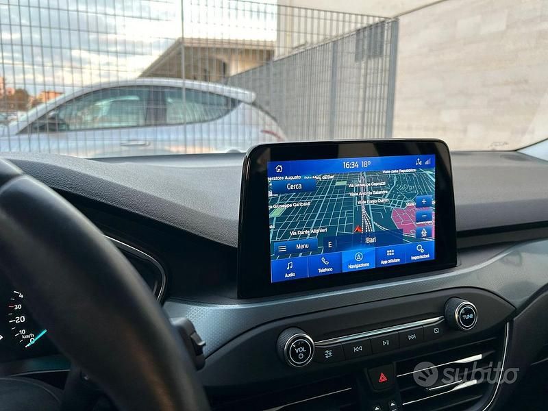 Usata Ford Focus Active 120 CV (88 kW) 2020 Blu Station wagon
