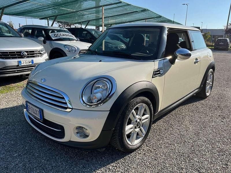 Beige Usata 2012 Mini Cooper D Hype Utilitaria | 6800 € (Buon prezzo) - Immagine 1/4