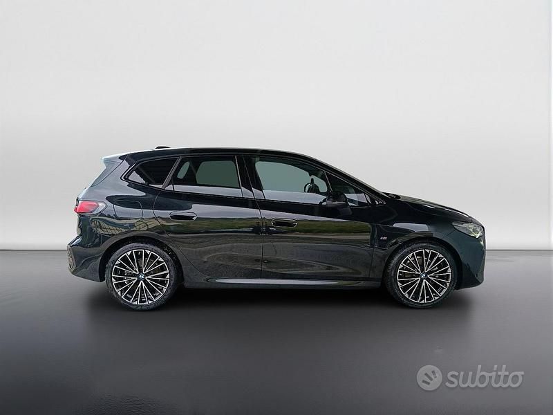 Usata BMW 218 Performance 2025 Nero Station wagon
