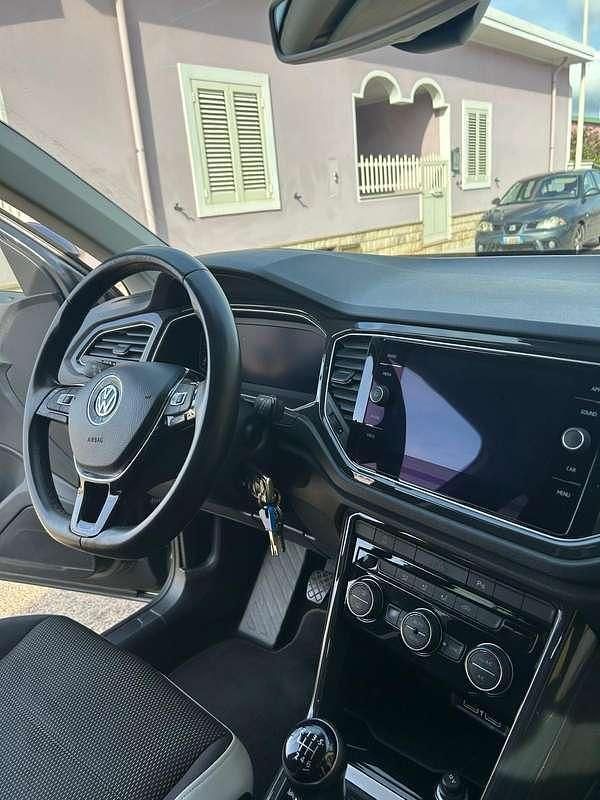 Usata VW T-Roc Advance 116 CV (85 kW) 2019 SUV