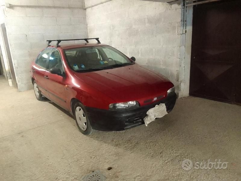 Rosso Usata 1997 Fiat Brava S Utilitaria | 2900 € - Immagine 1/4