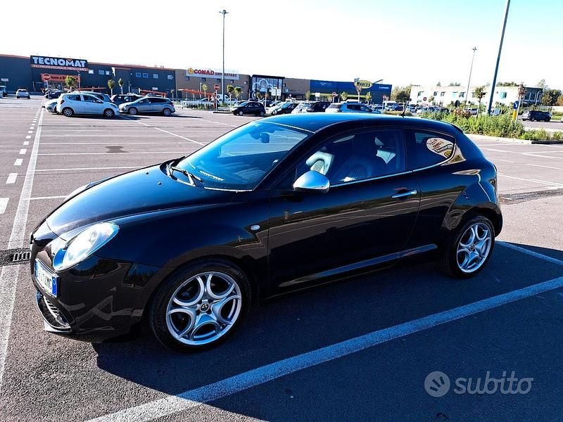 Usata Alfa Romeo MiTo 135 CV (99 kW) 2011 Nero Utilitaria