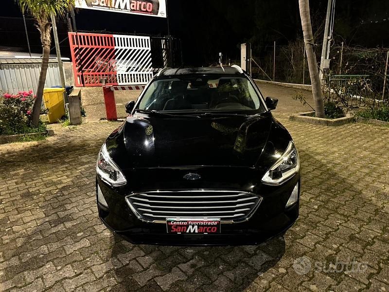 Usata Ford Focus Titanium 120 CV (88 kW) 2018 Nero Station wagon