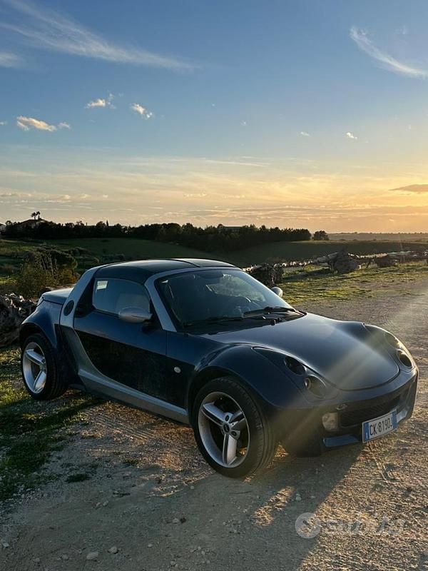 Begagnad Smart Roadster 82 HK (60 kW) 2003 Blå Cab