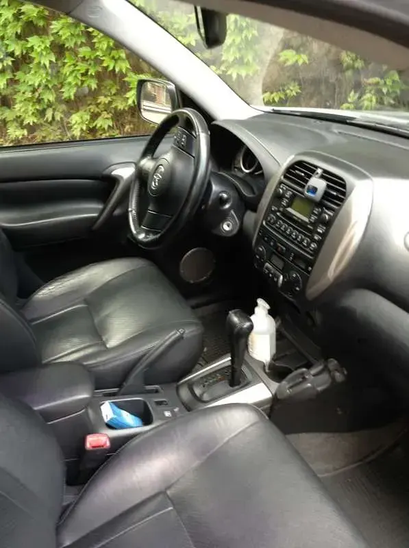 Usata Toyota RAV4 Sol 150 CV (110 kW) 2004 SUV