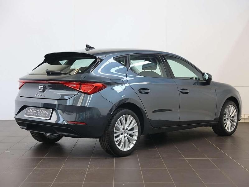 Usata Seat Leon Business 116 CV (85 kW) 2025 Magnetic tech Berlina
