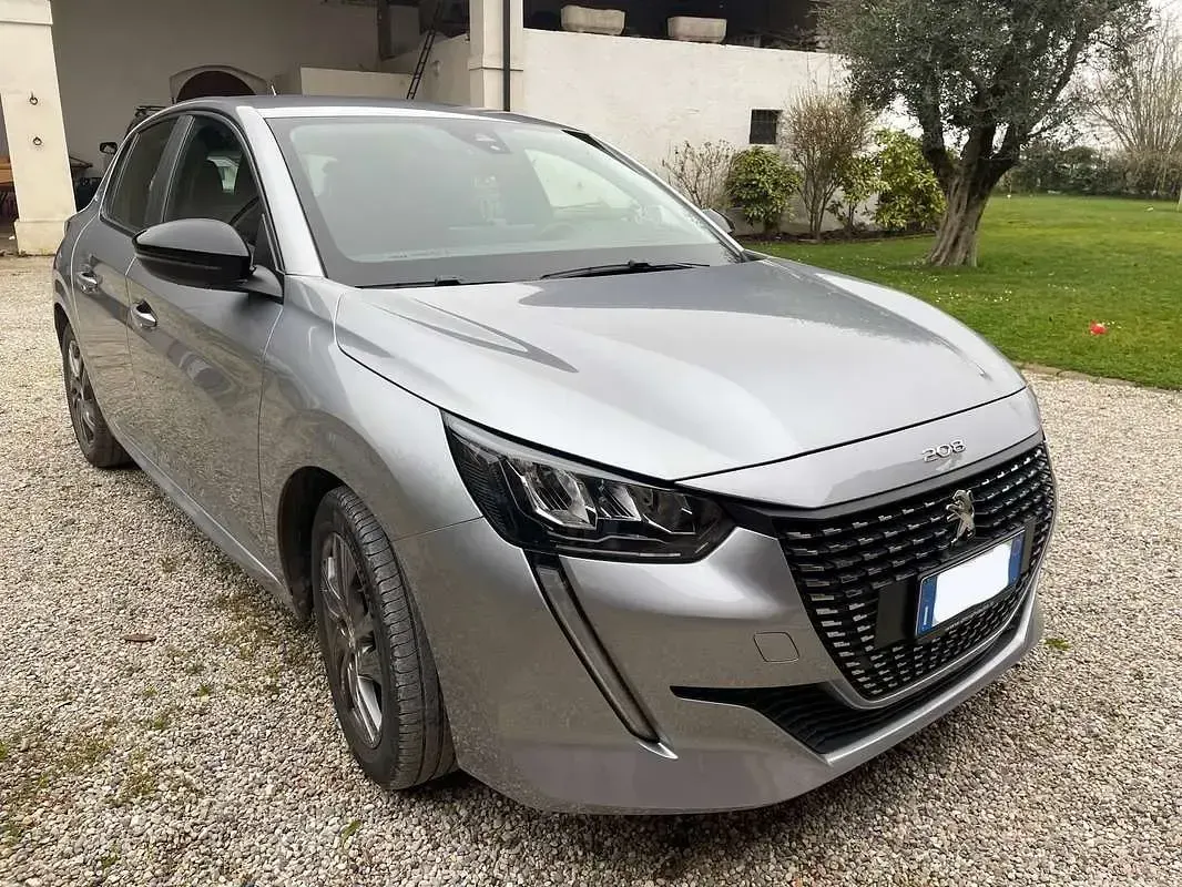 Usata Peugeot 208 Active 75 CV (55 kW) 2022 Grigio Utilitaria